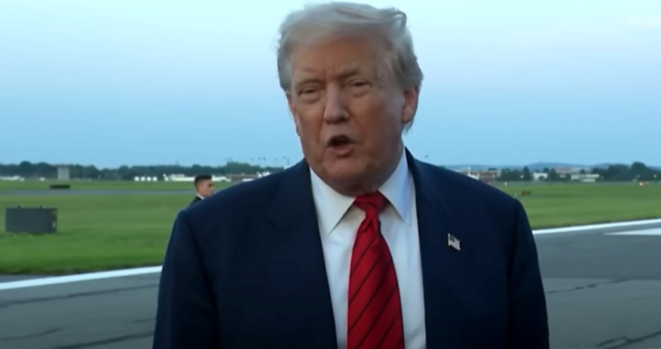 Американският президент Доналд Тръмп сподели в понеделник че руската армия е могла