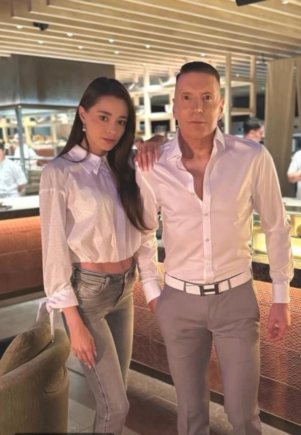 Не й е лесно на Валерия Георгиева Откакто е