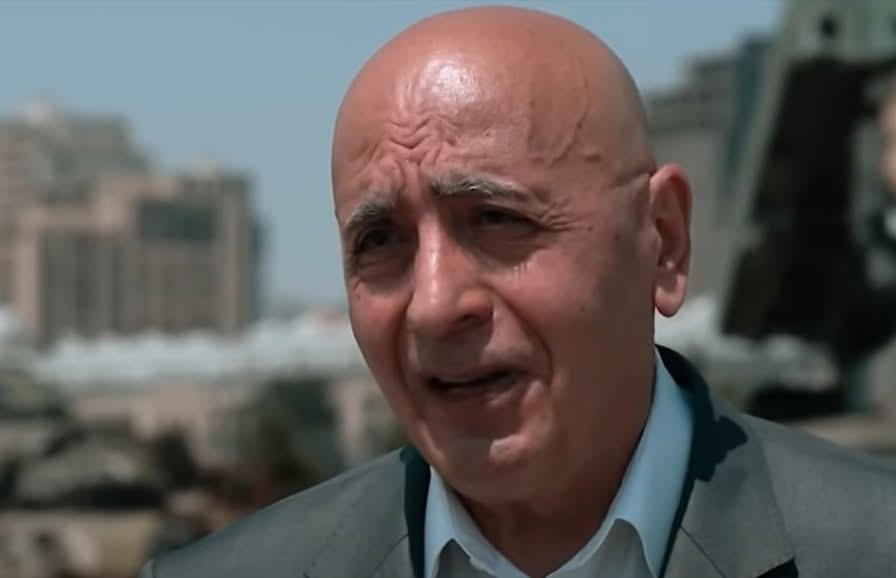 Политологът и депутат от азербайджанския Мили Меджлис Расим Мусабеков отговори