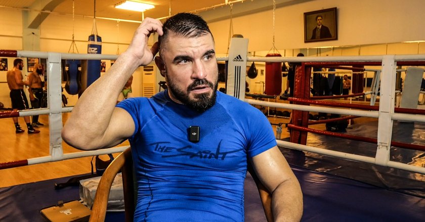 Злополучният ММА боец Георги Валентинов се е уредил със солидна