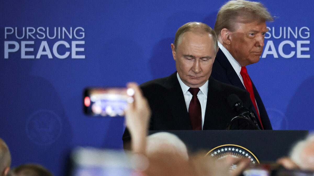 След като еуфорията от срещата между Тръмп и Путин на