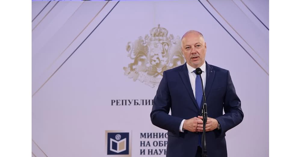 Премиерът Росен Желязков разкри истината за бизнеса на жена си