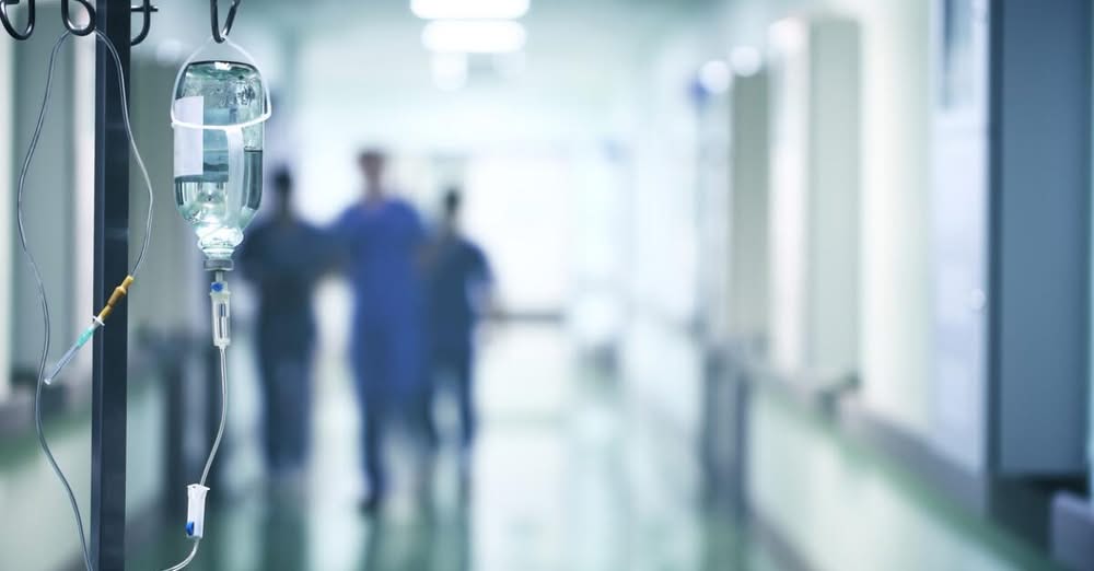 Френските болници са получили указания да се подготвят за възможна