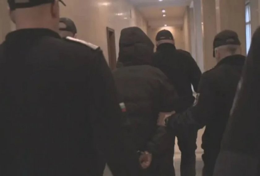 Съдебното заседание на което се решаваше дали 15 годишният обвиняем причинил