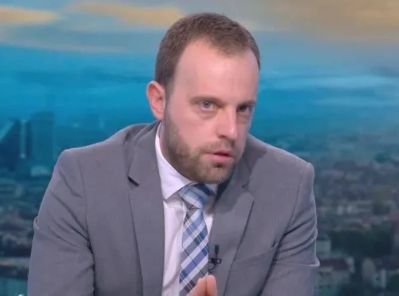 Разследването за побоя с чук над прокурор Иво Илиев все