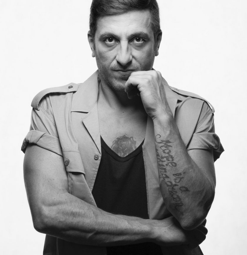 Театър София също се разграничи от актьора от своята трупа