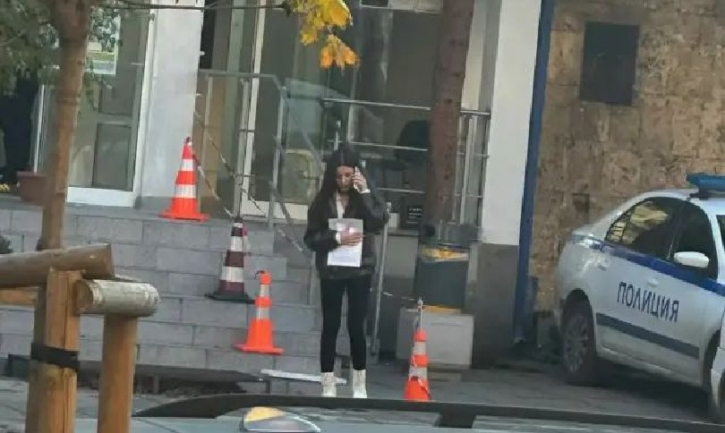 Младата звезда на поп фолка Мирела се озова в центъра