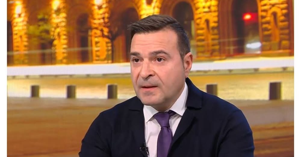 Преди акцията главният редактор на 168 часа е бил търсен