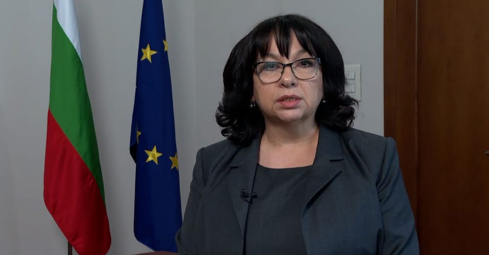 Днес министърът на финансите Теменужка Петкова проведе нова среща със социалните