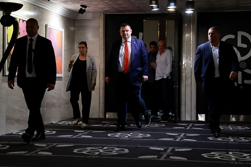 Продължаваме промяната Демократична България ще предложи законодателни изменения с които да