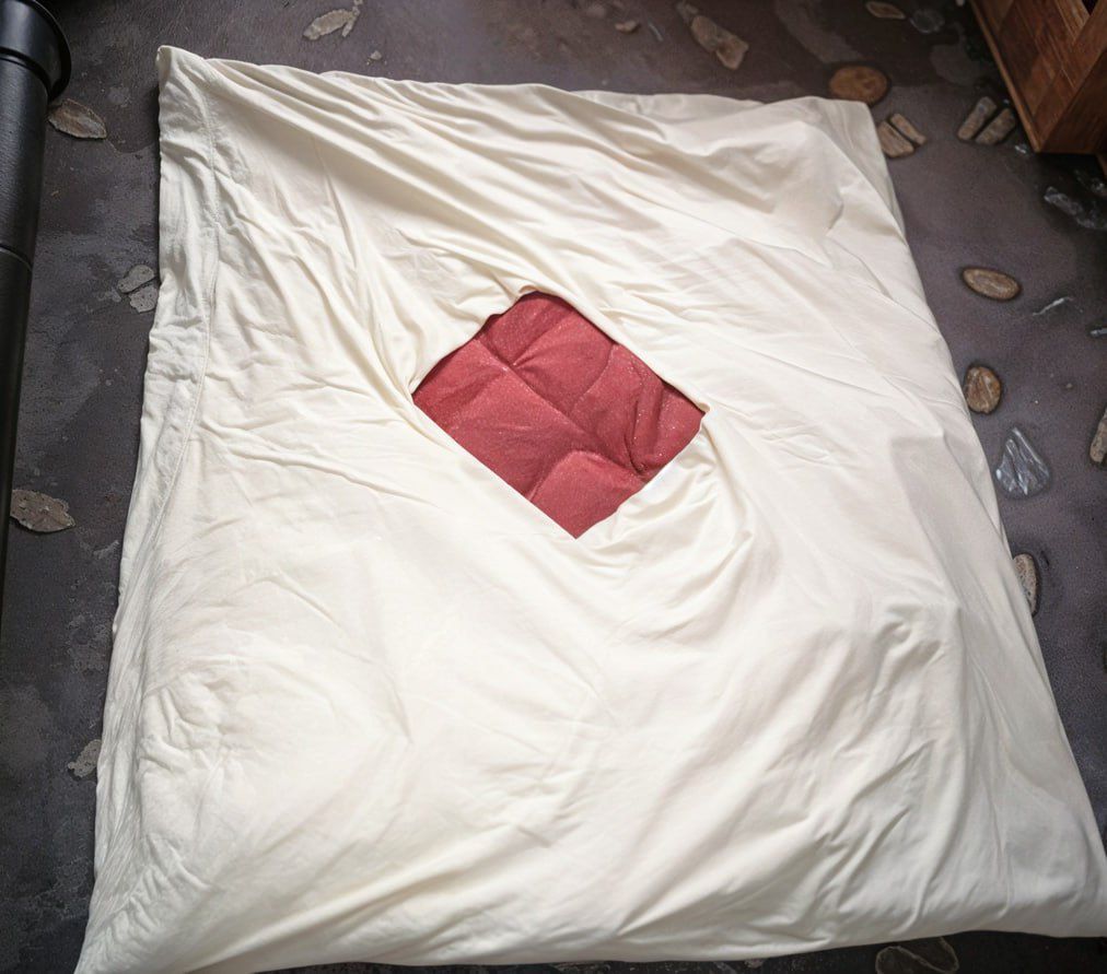 Спомням си че като дете в шкафа на баба ми