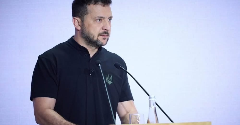 Президентът Володимир Зеленски заяви че Украйна ще изплати предоставения от