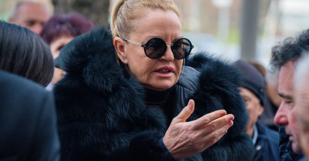 Олимпийската шампионка в скока на височина от Атланта 1996 и