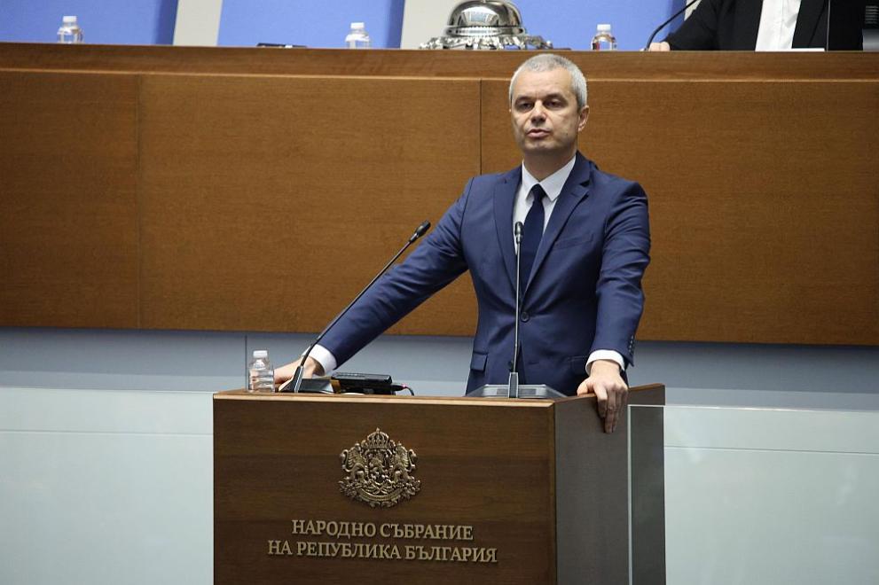 Не парламент а кочина с алкохолици и Боклук – такива