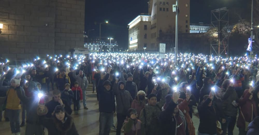 За да не трябва за всяко безобразие да се събираме