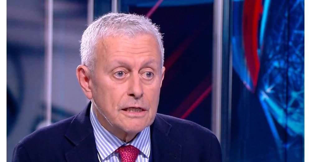 Председателят на Атлантическия клуб Соломон Паси и бивш външен министър