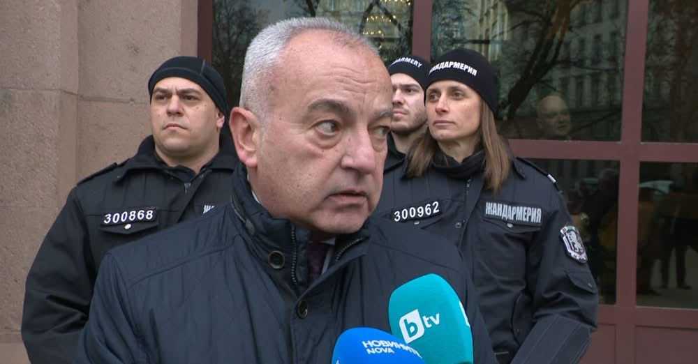 Бъдещето на Румен Радев е в България Все още не