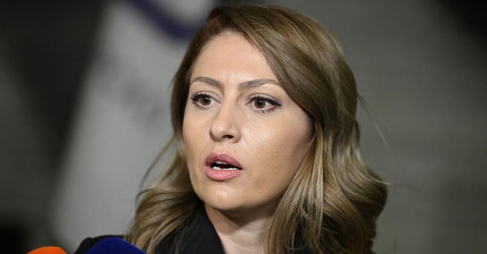 Конституционната рамка има такава предвидена хипотеза която досега никога не