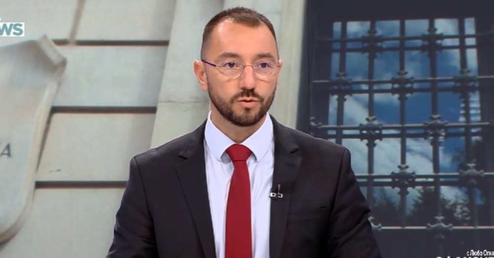 Васил Терзиев осъзна че снегът се топи но боклука не