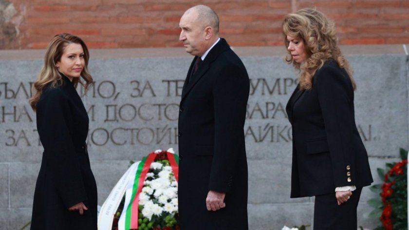 За пръв път в новата история на България дамите на