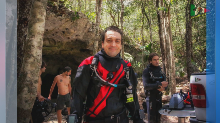 ОГНЯН ДЪСКАРЕВ Джим Джоунс Jim Jones беше водач на могъща