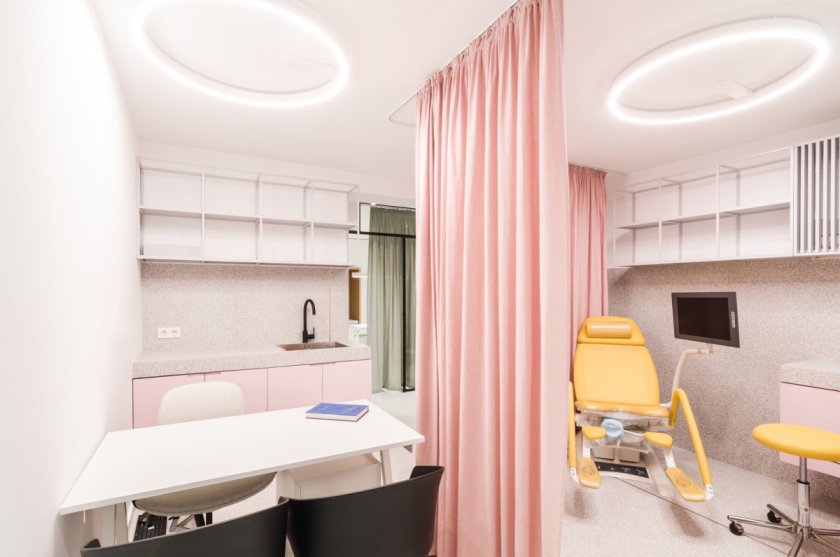 След сигнала за множество клипове заснети със скрита камера в