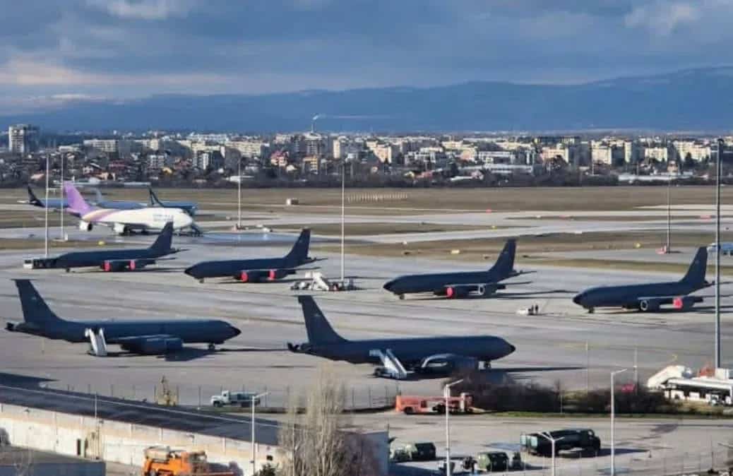 Летище Васил Левски ще бъде изцяло затворено освен за военни