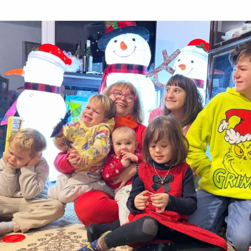 Миглена Ангелова която е майка на четири деца – дъщеря