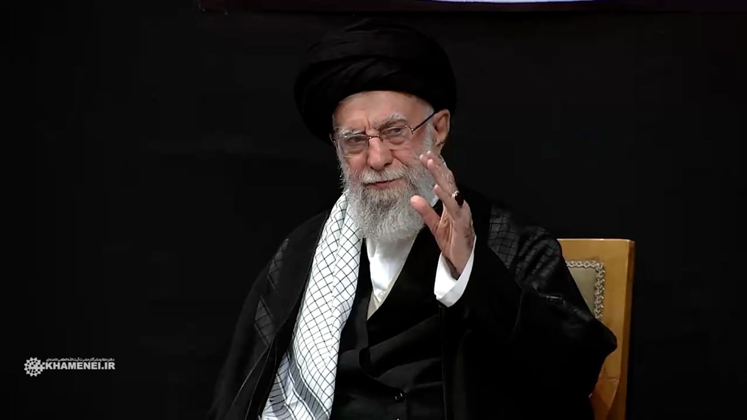 Върховният лидер на Иран аятолах Али Хаменей беше убит при