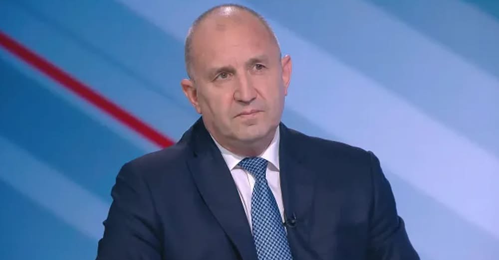 Лидерът на коалиция Прогресивна България и бивш държавен глава 2017