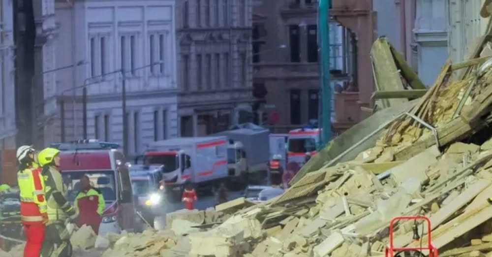 Мъж с българско и германско гражданство и две румънки са