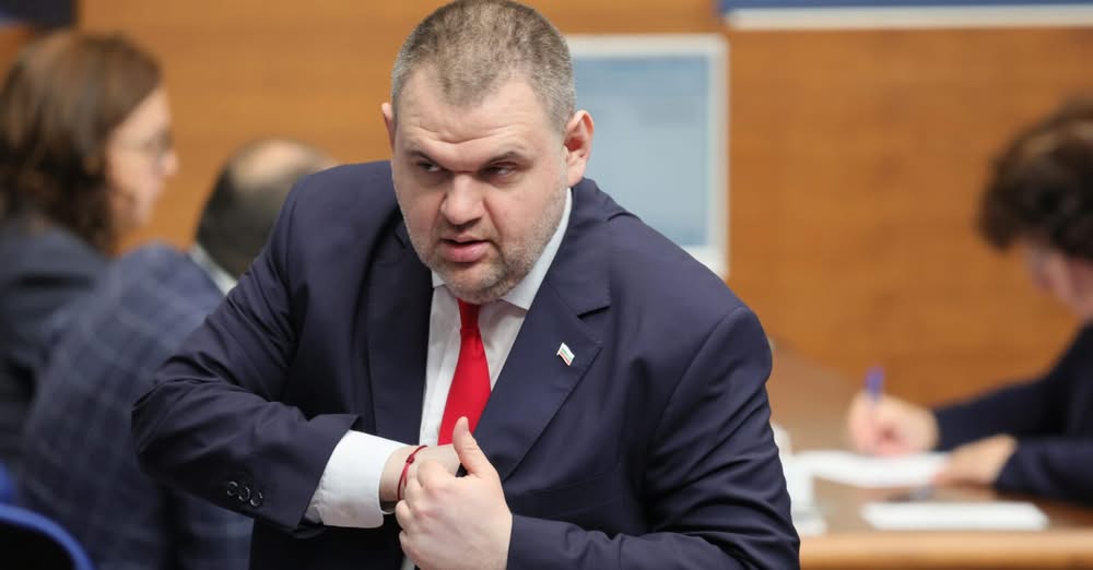 Адвокатът на председателя на ДПС Делян Пеевски е подал сигнал