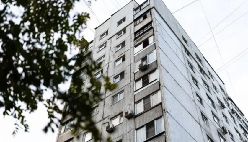 Мъж на 66 години загина след падане от четвъртия етаж