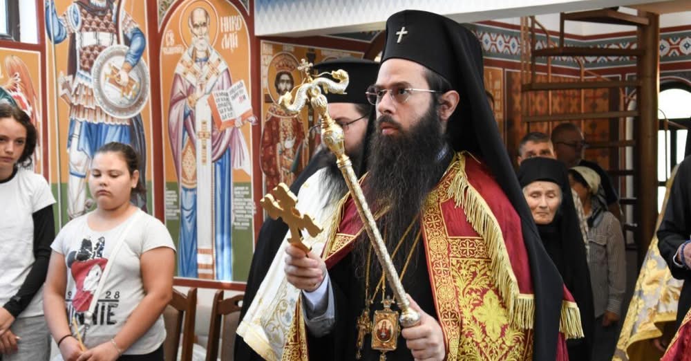 Сливенският митрополит Арсений излезе с изявление по повод статута и