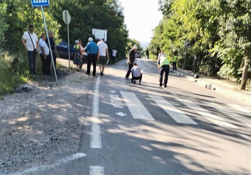 Две деца загубиха живота си при ужасяваща катастрофа край Враца