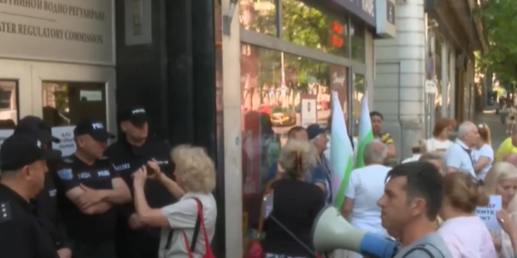 По скъпо парно и ток от юли Това обсъди енергийният